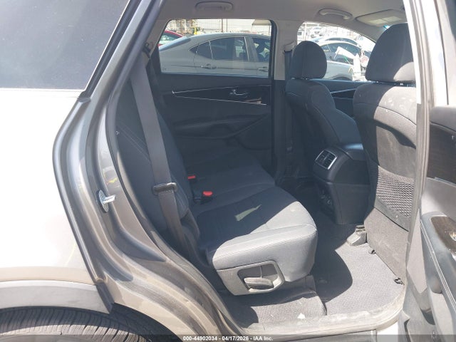5XYPG4A39KG513691 KIA Sorento 2.4l Lx