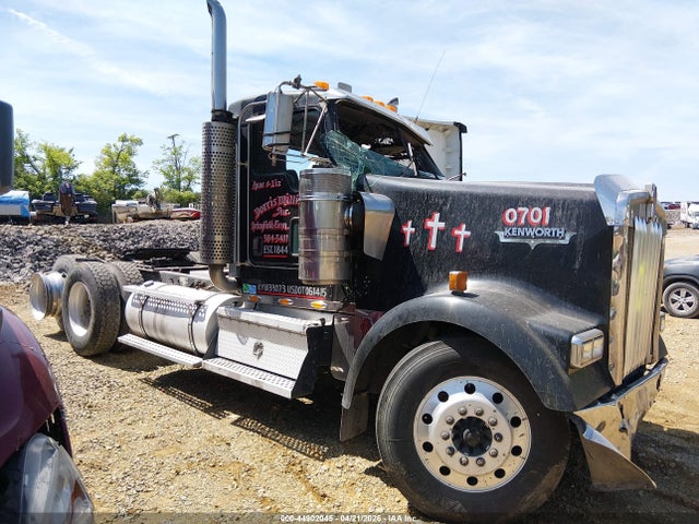 44902045 :رقم المزاد ، 1XKWDB9X67J170544 vin ، 2007 Kenworth Construction W900 مزاد بيع