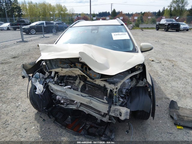 JTDKDTB38J1603781 Toyota Prius C One