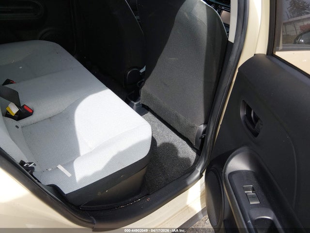 JTDKDTB38J1603781 Toyota Prius C One