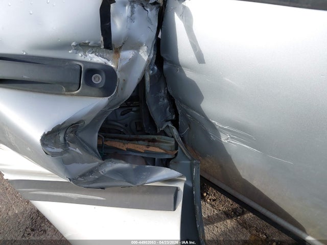 44902053 :رقم المزاد ، 3D7KU28C04G151466 vin ، 2004 Dodge Ram 2500 Slt/laramie مزاد بيع
