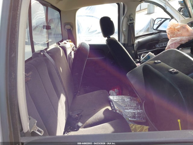 44902053 :رقم المزاد ، 3D7KU28C04G151466 vin ، 2004 Dodge Ram 2500 Slt/laramie مزاد بيع