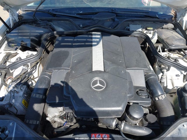 44902057 :رقم المزاد ، WDBUF70J04A553392 vin ، 2004 Mercedes-benz E 500 مزاد بيع
