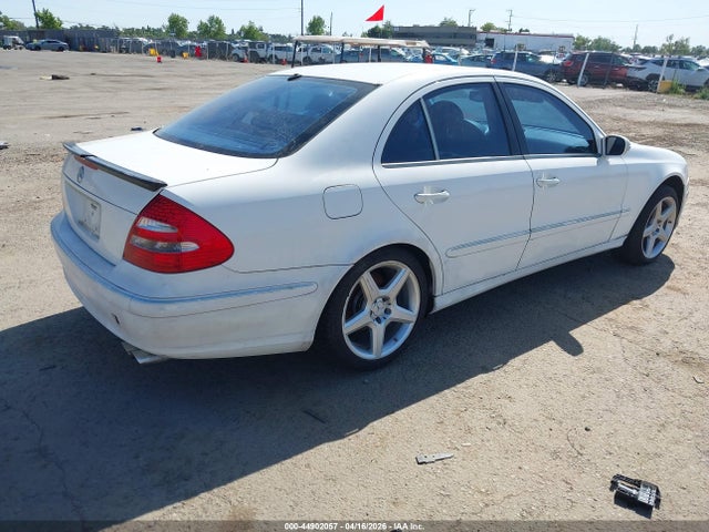 44902057 :رقم المزاد ، WDBUF70J04A553392 vin ، 2004 Mercedes-benz E 500 مزاد بيع