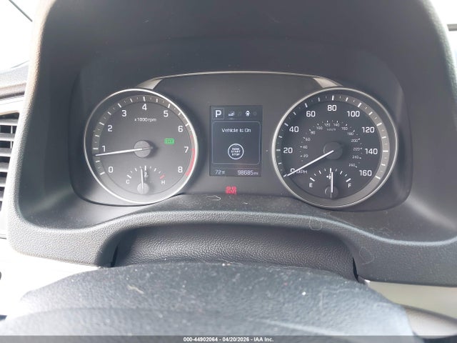 KMHD84LF3HU107464 Hyundai ELANTRA SE