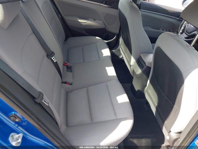 KMHD84LF3HU107464 Hyundai ELANTRA SE