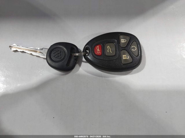 44902078 :رقم المزاد ، 5GAKRBED4BJ202635 vin ، 2011 Buick Enclave 1xl مزاد بيع