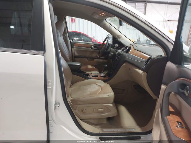 44902078 :رقم المزاد ، 5GAKRBED4BJ202635 vin ، 2011 Buick Enclave 1xl مزاد بيع