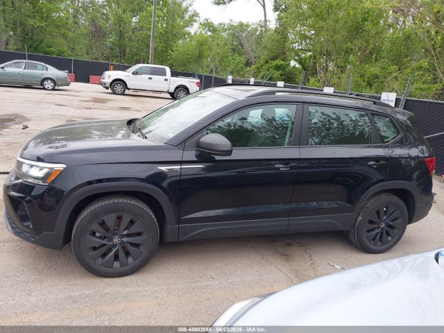 44902080 :رقم المزاد ، 3VVDX7B28PM365510 vin ، 2023 Volkswagen Taos 1.5t S مزاد بيع