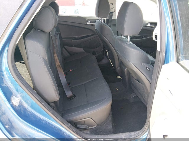 Продажа на аукционе авто 2019 Hyundai Tucson Se, vin: KM8J23A40KU060921, номер лота: 44902108