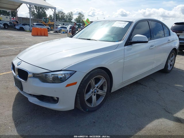 WBA3C1C58FK118194 BMW 328I
