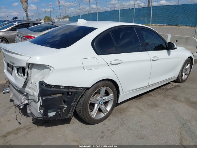 WBA3C1C58FK118194 BMW 328I