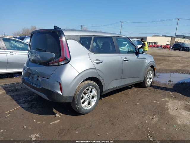 2024 Kia Soul Lx მანქანა იყიდება აუქციონზე, vin: KNDJ23AU6R7897217, აუქციონის ნომერი: 44902114
