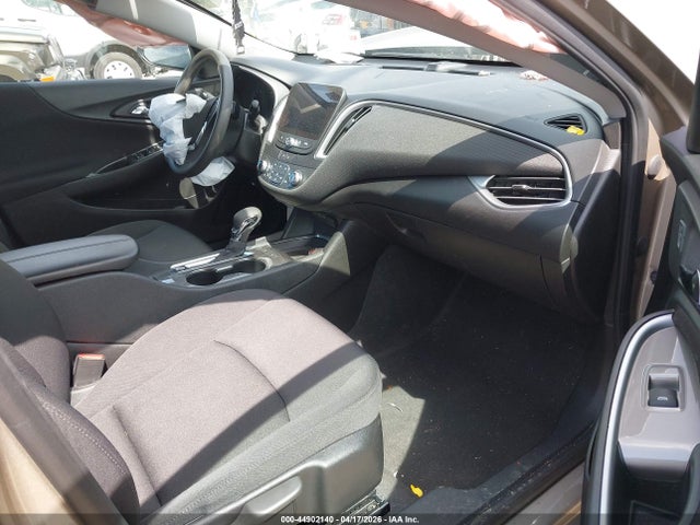 1G1ZD5ST5RF242317 Chevrolet Malibu Fwd 1lt