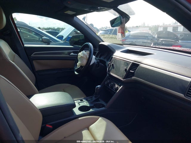 Продажа на аукционе авто 2020 Volkswagen Atlas Cross Sport 3.6l V6 Se W/technology/3.6l V6 Se W/technology R-line, vin: 1V25E2CA7LC223466, номер лота: 44902141