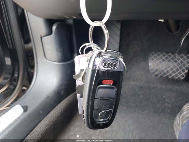 Продажа на аукционе авто 2016 Audi A8 L 4.0t Sport, vin: WAU43AFD7GN009197, номер лота: 44902196