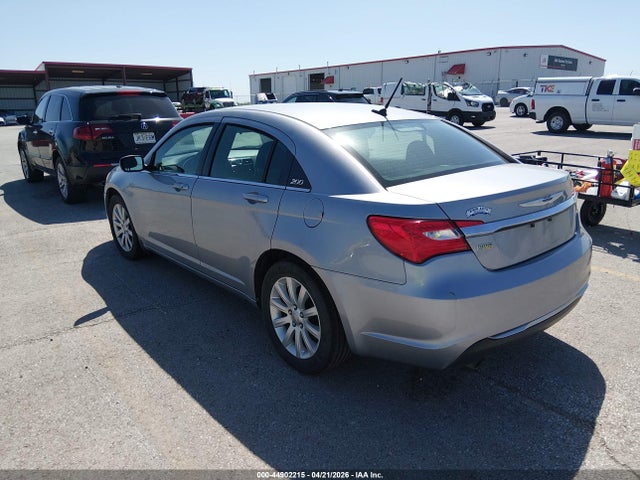 Продажа на аукционе авто 2014 Chrysler 200 Touring, vin: 1C3CCBBG5EN114827, номер лота: 44902215