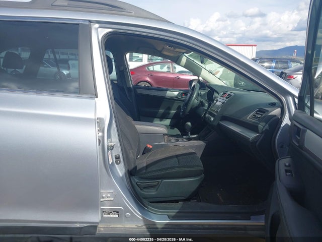 44902235 :رقم المزاد ، 4S4BSAAC3J3292014 vin ، 2018 Subaru Outback 2.5i مزاد بيع