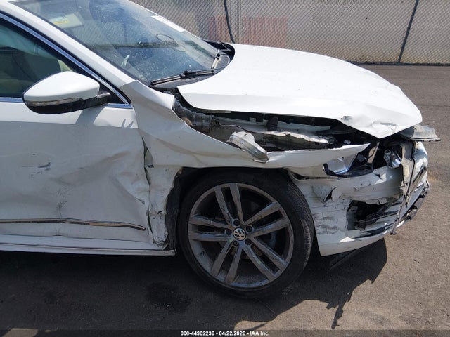 Продаж на аукціоні авто 2016 Volkswagen Passat 1.8t R-line, vin: 1VWAT7A3XGC065456, номер лоту: 44902236
