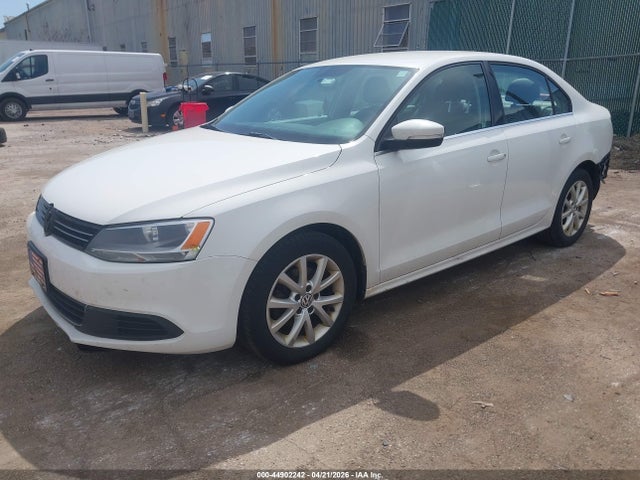 Продажа на аукционе авто 2013 Volkswagen Jetta 2.5l Se, vin: 3VWDX7AJXDM425450, номер лота: 44902242