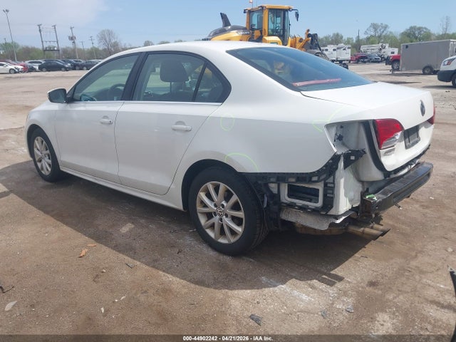 Продажа на аукционе авто 2013 Volkswagen Jetta 2.5l Se, vin: 3VWDX7AJXDM425450, номер лота: 44902242