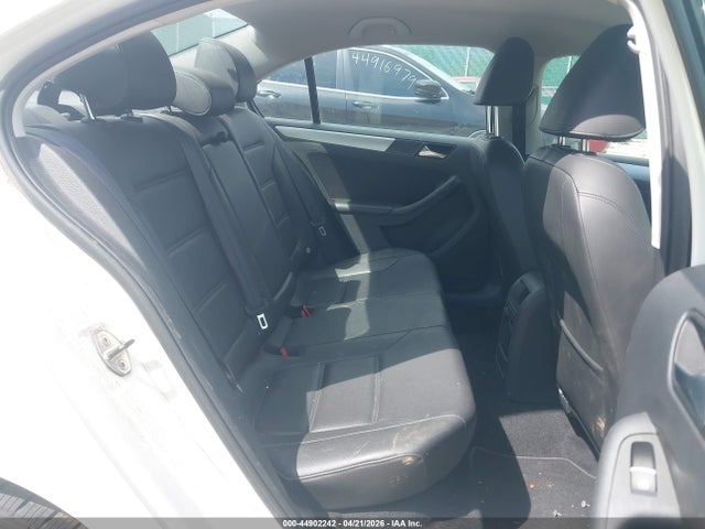 Продажа на аукционе авто 2013 Volkswagen Jetta 2.5l Se, vin: 3VWDX7AJXDM425450, номер лота: 44902242