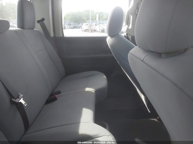 44902260 :رقم المزاد ، 1C6RR6KTXJS295385 vin ، 2018 Ram 1500 Express  4x2 5'7 Box مزاد بيع