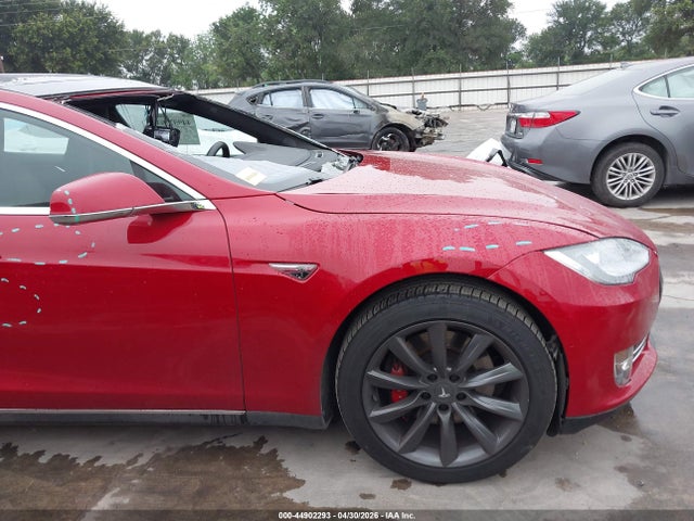 Продаж на аукціоні авто 2015 Tesla Model S 85d/p85d, vin: 5YJSA1E49FF114015, номер лоту: 44902293