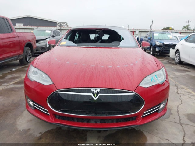 Продаж на аукціоні авто 2015 Tesla Model S 85d/p85d, vin: 5YJSA1E49FF114015, номер лоту: 44902293