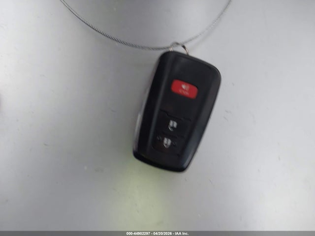 Toyota Prius Four Touring 2016 JTDKARFU3G3501686 Image 11