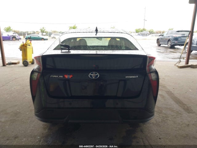 Toyota Prius Four Touring 2016 JTDKARFU3G3501686 Image 17