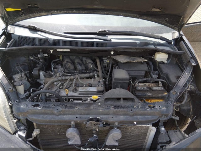 5TDXK3DC4GS697842 Toyota Sienna Se Premium 8 Passenger