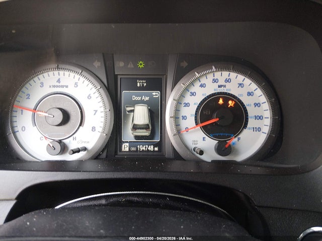 5TDXK3DC4GS697842 Toyota Sienna Se Premium 8 Passenger