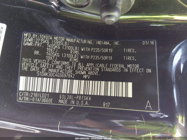 5TDXK3DC4GS697842 Toyota Sienna Se Premium 8 Passenger