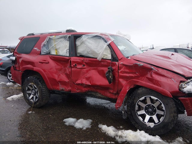Продаж на аукціоні авто 2018 Toyota 4runner Trd Off Road Premium, vin: JTEBU5JR1J5523583, номер лоту: 44902306