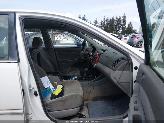 2004 Toyota Camry Le მანქანა იყიდება აუქციონზე, vin: JTDBE32K340274955, აუქციონის ნომერი: 44902317