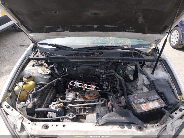 2004 Toyota Camry Le მანქანა იყიდება აუქციონზე, vin: JTDBE32K340274955, აუქციონის ნომერი: 44902317