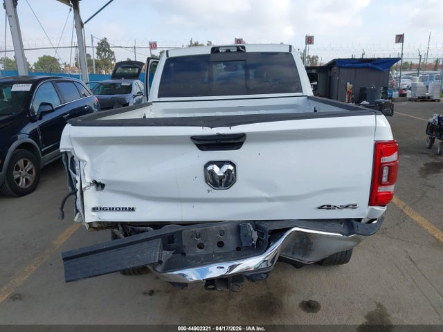 3C6UR5DL3RG299038 RAM 2500 Big Horn 4x4 6&#039;4 Box