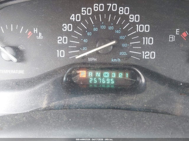44902326 :رقم المزاد ، 2G4WS52J841273670 vin ، 2004 Buick Century مزاد بيع