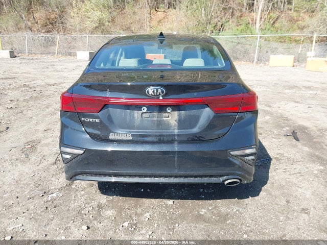 2019 Kia Forte Lxs მანქანა იყიდება აუქციონზე, vin: 3KPF24AD8KE104534, აუქციონის ნომერი: 44902329