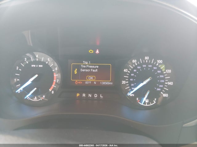 44902365 :رقم المزاد ، 3FA6P0H77HR126820 vin ، 2017 Ford Fusion Se مزاد بيع