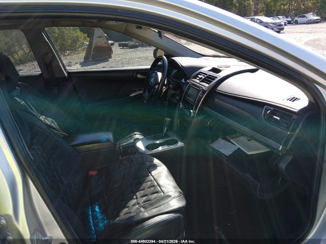 2013 Toyota Camry Se მანქანა იყიდება აუქციონზე, vin: 4T1BF1FK0DU242707, აუქციონის ნომერი: 44902394