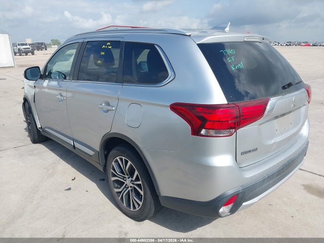 JA4AD3A30JZ008447 Mitsubishi Outlander Sel