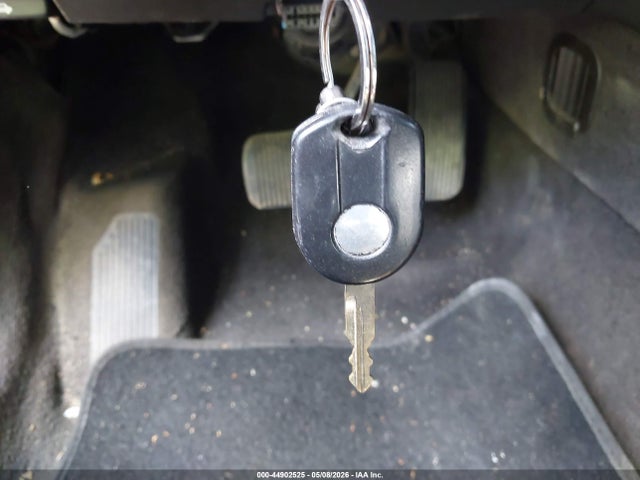 44902525 :رقم المزاد ، 1FAHP2F88DG145961 vin ، 2013 Ford Taurus Limited مزاد بيع