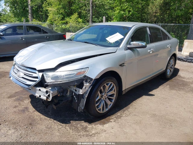 44902525 :رقم المزاد ، 1FAHP2F88DG145961 vin ، 2013 Ford Taurus Limited مزاد بيع
