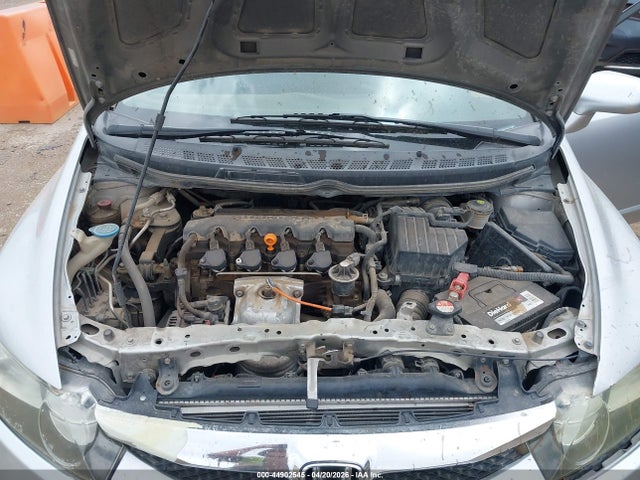 44902545 :رقم المزاد ، 19XFA1F67BE042300 vin ، 2011 Honda Civic Lx-s مزاد بيع