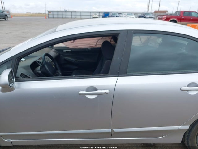 44902545 :رقم المزاد ، 19XFA1F67BE042300 vin ، 2011 Honda Civic Lx-s مزاد بيع