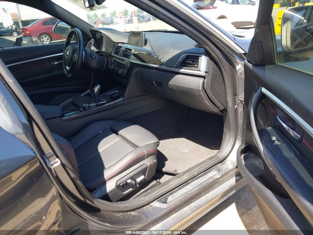 Auction sale of the 2017 Bmw 330i, vin: WBA8B9G3XHNU55581, lot number: 44902551