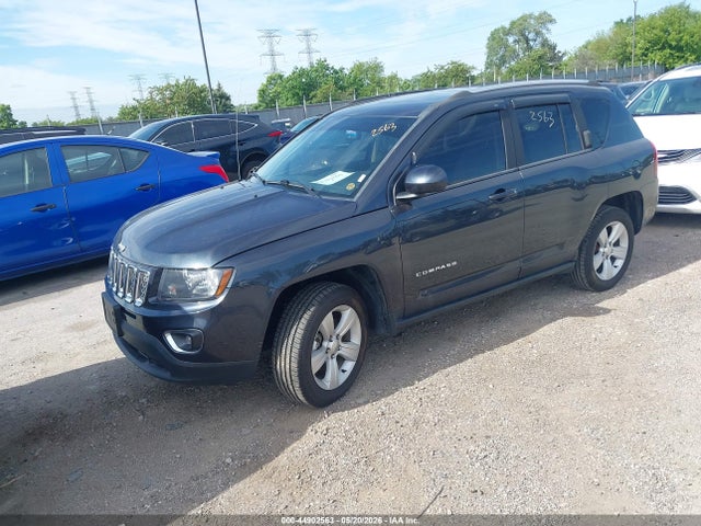 Jeep Compass High Altitude Edition 2015 1C4NJCEA1FD273682 Image 2