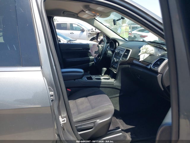 44902587 :رقم المزاد ، 1C4RJFAG9DC536114 vin ، 2013 Jeep Grand Cherokee Laredo مزاد بيع